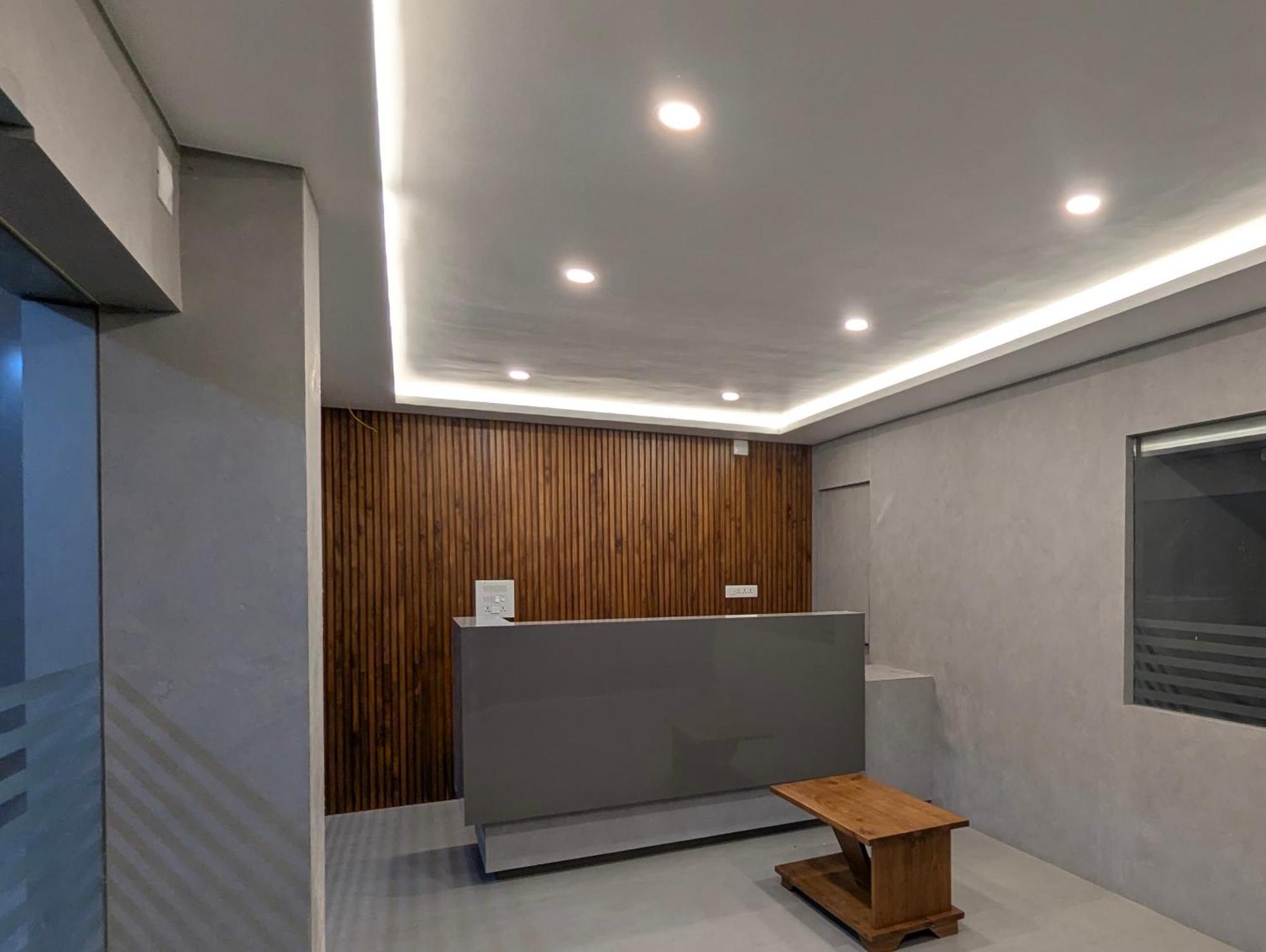 Hotel Jayalakshmi Residency Vaduvanchal Exteriér fotografie